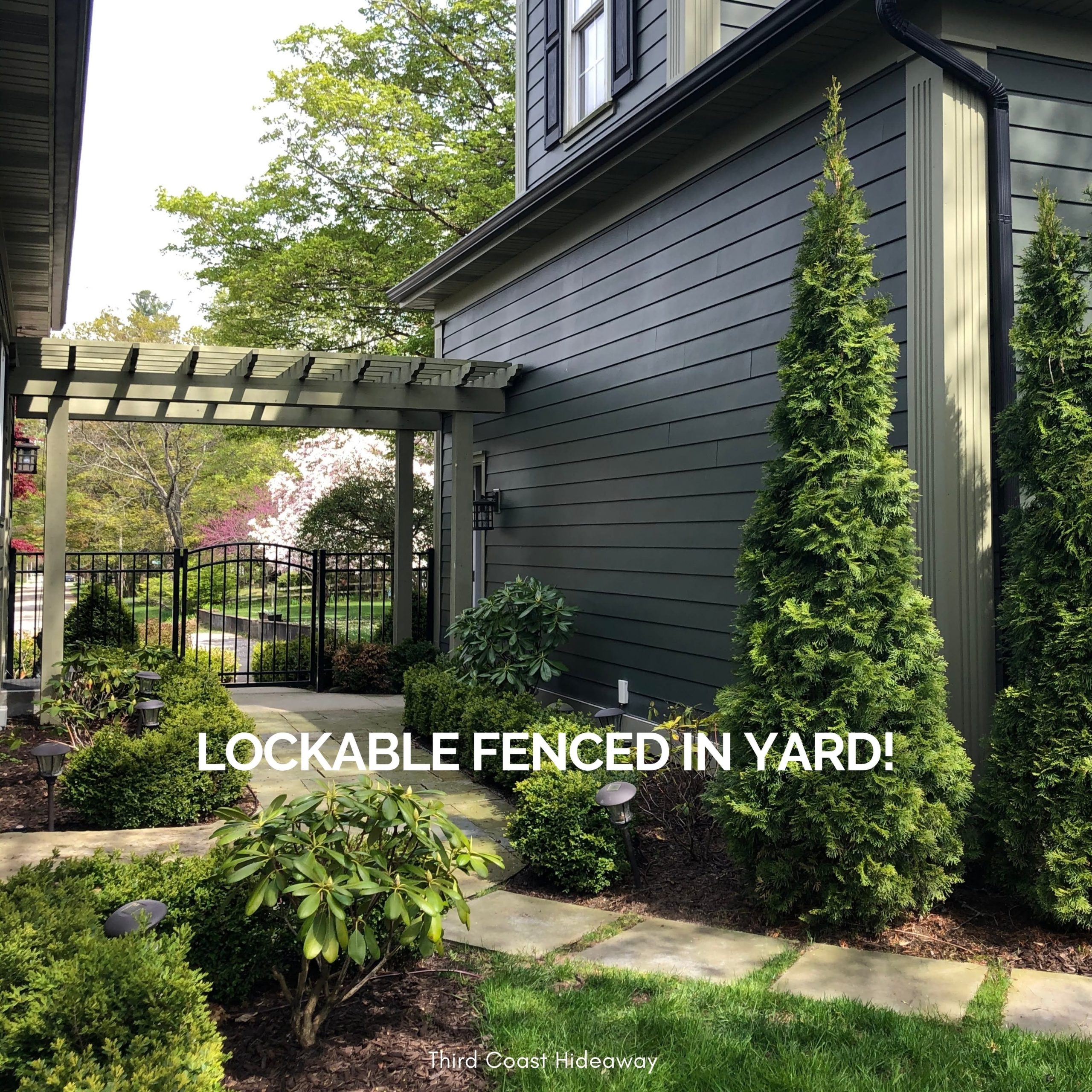Lockable fenced-in yard